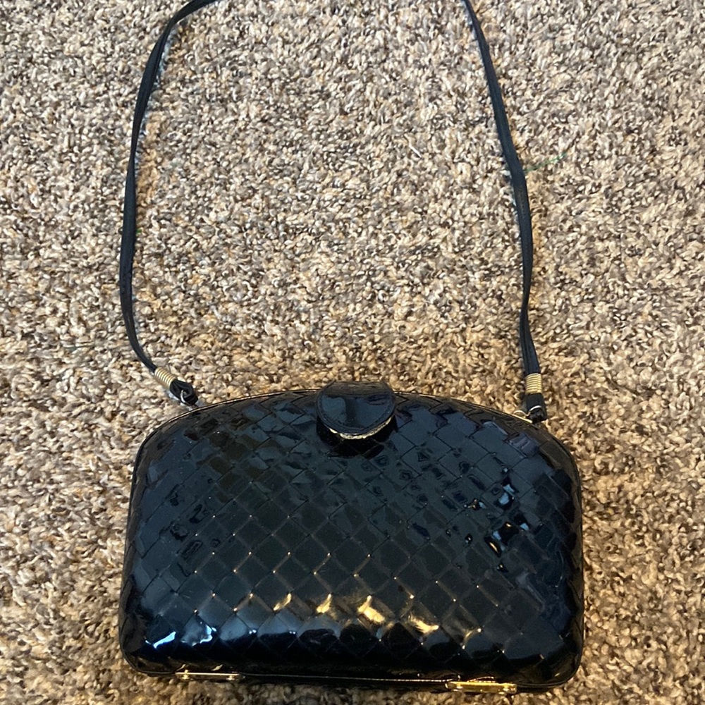 Lisette New York Shoulder Purse
